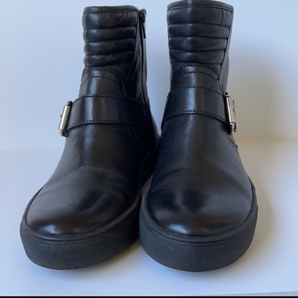 ALDO BLACK LEATHER BOOTIES SIZE 8.5